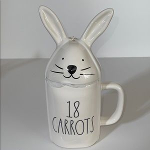 RAE DUNN 18 CARROTS BUNNY MUG NWT
